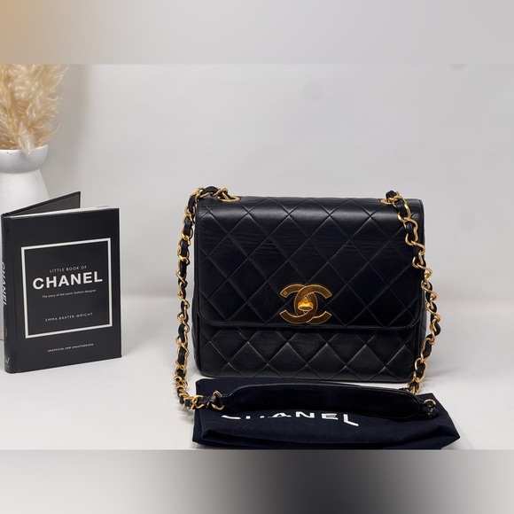 CHANEL Handbags - 💯💎Authentic💎CHANEL Rare Black Lambskin XL CC Quilted Flap Bag 24k GP Hardware